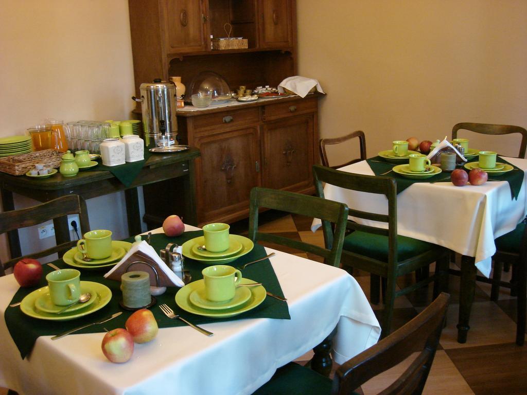 Green Hostel Wroclaw Przy Zoo Extérieur photo
